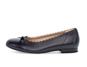 Eleganter Ballerina blau