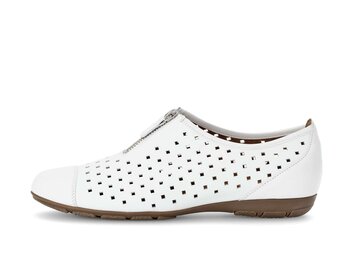 Sportliche Ballerina weiß
